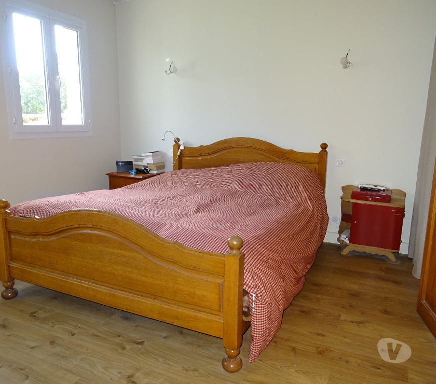 Vente Maison Charente-Maritime Tonnay Boutonne - 17380 - Photos Vivastreet Maison rénovée290m2, 5 chambres