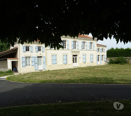 Vente Maison Tonnay Boutonne Charente-Maritime - Photos Vivastreet Maison rénovée290m2, 5 chambres
