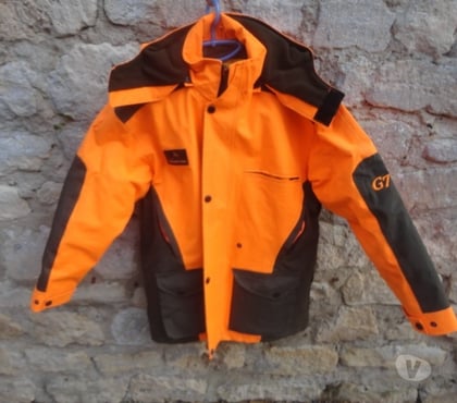 Vêtements occasion Bornel Oise - Photos Vivastreet Veste de traqueur