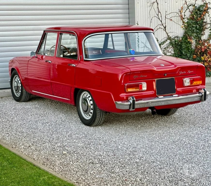 Voiture de collection Saône-et-Loire Curgy - 71400 - Photos Vivastreet ALFA ROMEO GIULIA 1600 SUPER BISCIONE de 1972