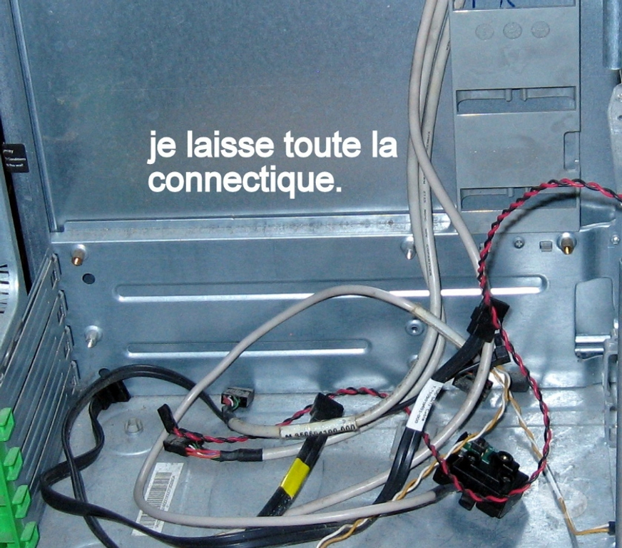 Informatique Nord Wattrelos - 59150 - Photos Vivastreet pc ordinateur tour Gateway vide.
