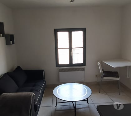 Appartements meublés Nimes Nimes - Photos Vivastreet Joli T1 meublé plein centre