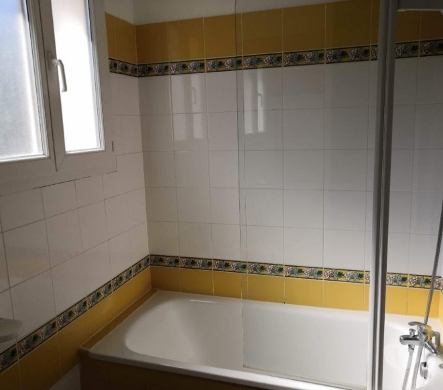 location saisonniere Var Grimaud - 83310 - Photos Vivastreet Appartement en Duplex climatisé 6pers Vue mer