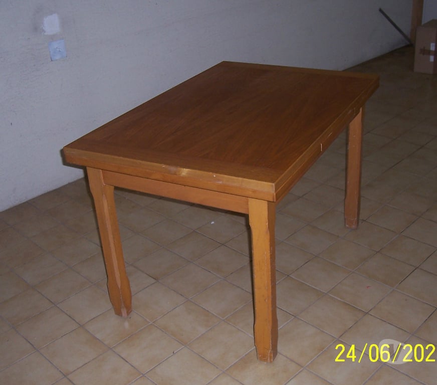 Ameublement & art de la table Oise Porquericourt - 60400 - Photos Vivastreet table de cuisine ou autres