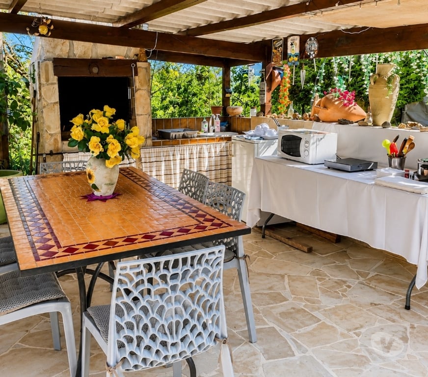 location saisonniere Gard Ners - 30360 - Photos Vivastreet « Le Cocon de Lydia : chambre d’hôtes »