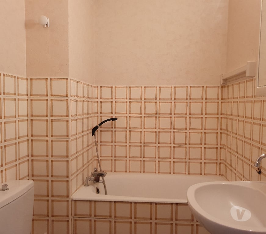 Appartement meublé Puy-de-Dôme Clermont Ferrand - Photos Vivastreet STUDIO MEUBLE avec PARKING