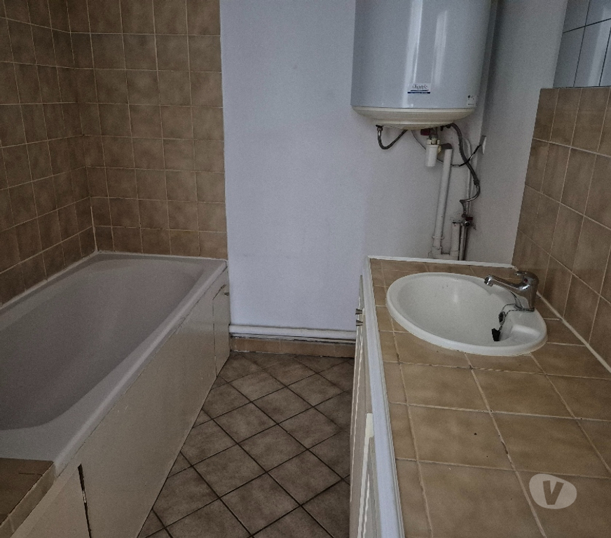 Appartements à vendre Val-de-Marne Perigny sur Yerres - 94520 - Photos Vivastreet Appartement 2 3 PIECES