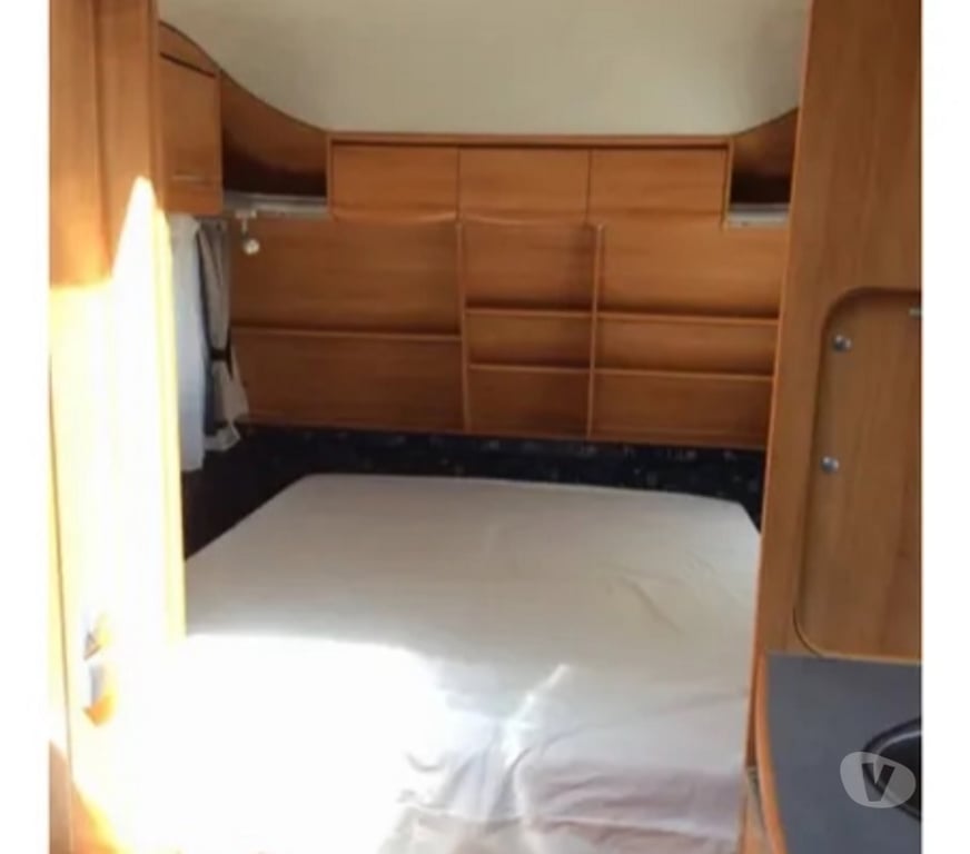 Caravane d'occasion Deux-Sèvres Bressuire - Photos Vivastreet Vends caravane Adria adora 542pu