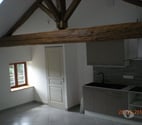 Montmerle sur Saone - Ain — APPART ANCIEN T3 - 60 M2- 2 CHAMBRES
