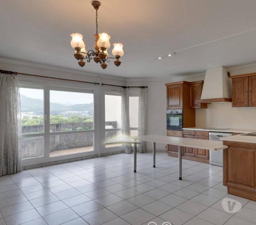 Location appartement Isère Echirolles - 38130 - Photos Vivastreet particulier loue T4 + garage