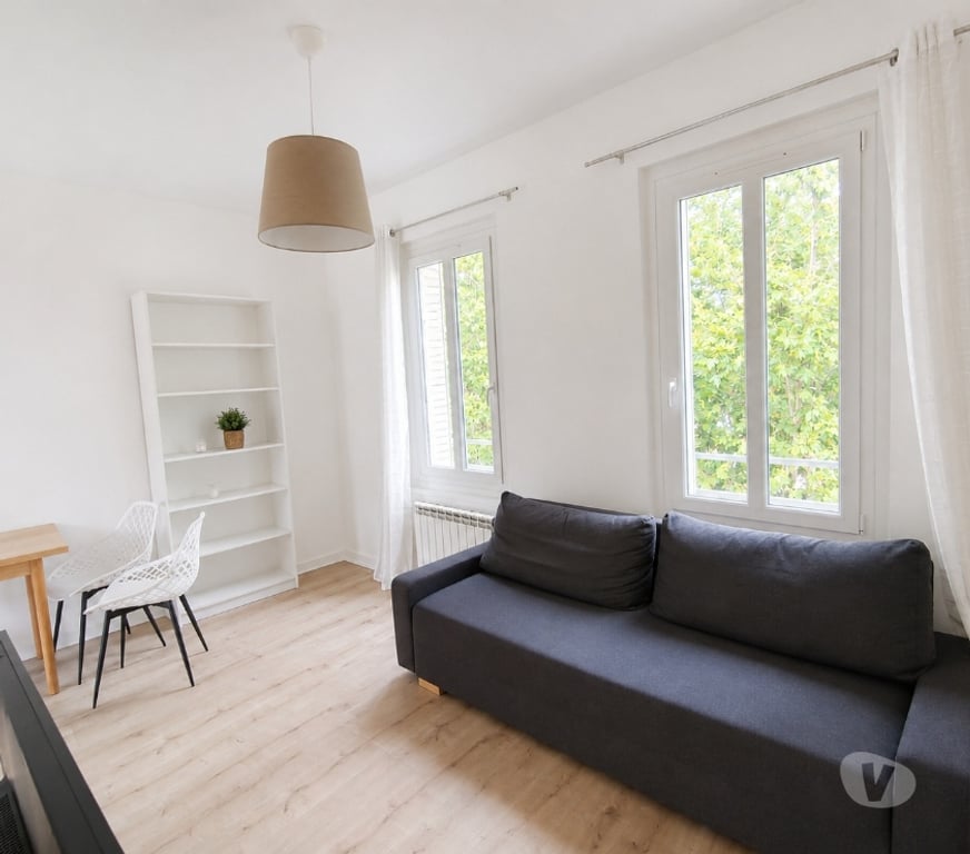 Location appartement Puy-de-Dôme Clermont Ferrand - Photos Vivastreet F2 lumineux rénové – Centre-ville Clermont-Ferrand