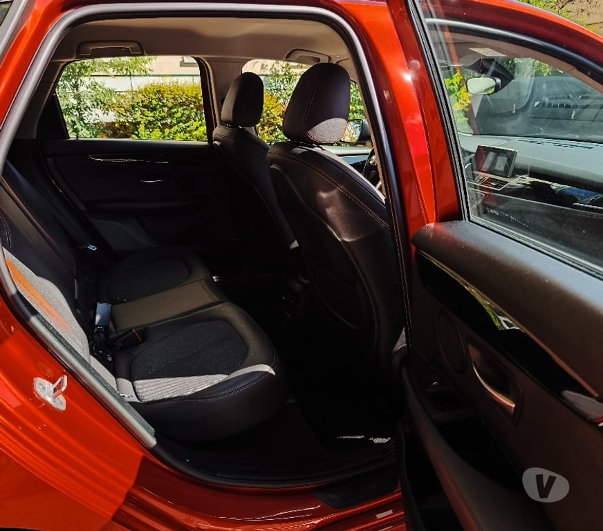 Voiture d'occasion Seine-Saint-Denis Montreuil - 93100 - Photos Vivastreet BMW Série 2(F45) LCI Active Tourer 218i