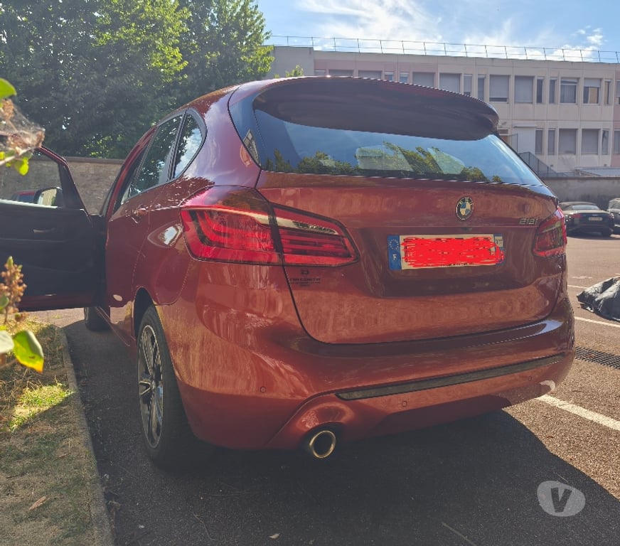 Voiture d'occasion Seine-Saint-Denis Montreuil - 93100 - Photos Vivastreet BMW Série 2(F45) LCI Active Tourer 218i