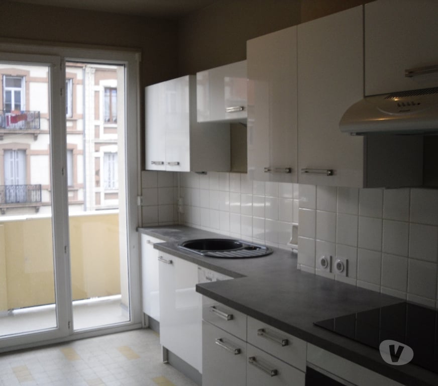 Location appartement Loire St Etienne - Photos Vivastreet T2BIS – Quartier ARMEVILLE – rue Borie