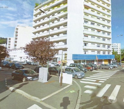 Location appartement St Etienne St Etienne - Photos Vivastreet T2BIS – Quartier ARMEVILLE – rue Borie