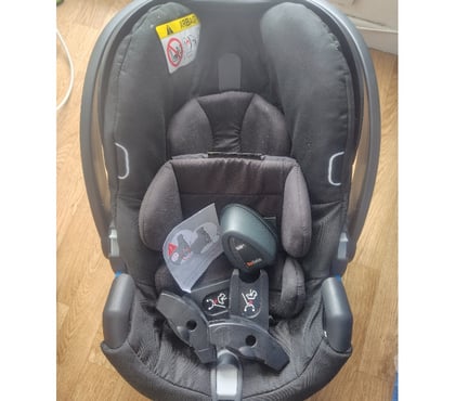 Equipements bébés Sarcelles Val-d'Oise - Photos Vivastreet Siège auto babyzen yoyo