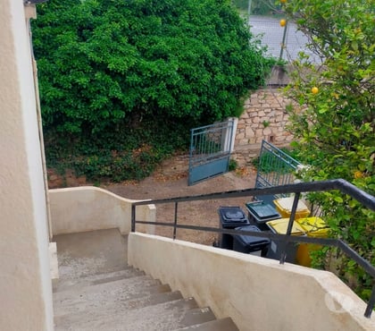 Maison à vendre La Ciotat Bouches-du-Rhône - Photos Vivastreet maison idéale pour deux familles ou faire du business
