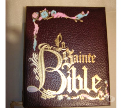 Collection Leguevin Haute-Garonne - Photos Vivastreet La sainte bible Edition Edilec de 1979