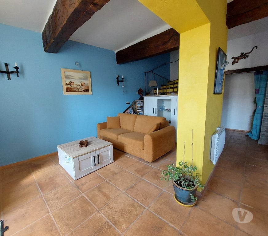 Vente Maison Var Carnoules - 83660 - Photos Vivastreet Maison de village avec terrasse couverte