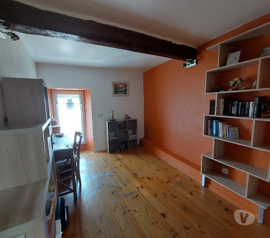 Vente Maison Var Carnoules - 83660 - Photos Vivastreet Maison de village avec terrasse couverte