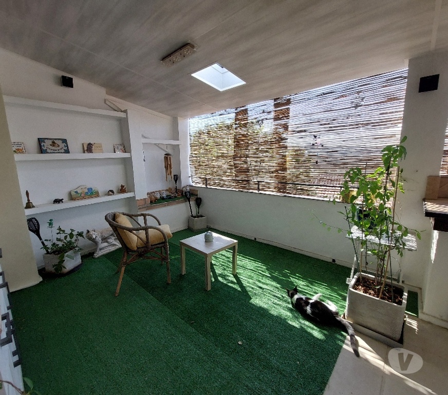 Vente Maison Var Carnoules - 83660 - Photos Vivastreet Maison de village avec terrasse couverte