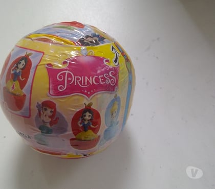 Jeux jouets occasion Abancourt Oise - Photos Vivastreet BLANCHE NEIGE neuf