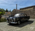La Rochelle - Charente-Maritime — Mercedes 230 Heckflosse 1967 - 6 Cylindres - CG Collection