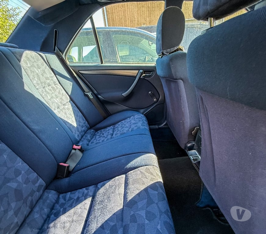 Voiture d'occasion Charente-Maritime La Rochelle - 17000 - Photos Vivastreet Mercedes Classe C 220 CDI 125ch