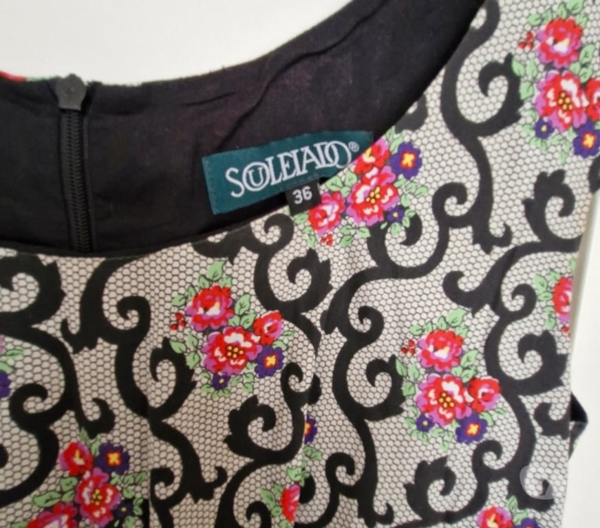 Vêtements occasion Bouches-du-Rhône Aix en Provence - Photos Vivastreet Magnifique robe longue fleurie Souleiado – Taille 36