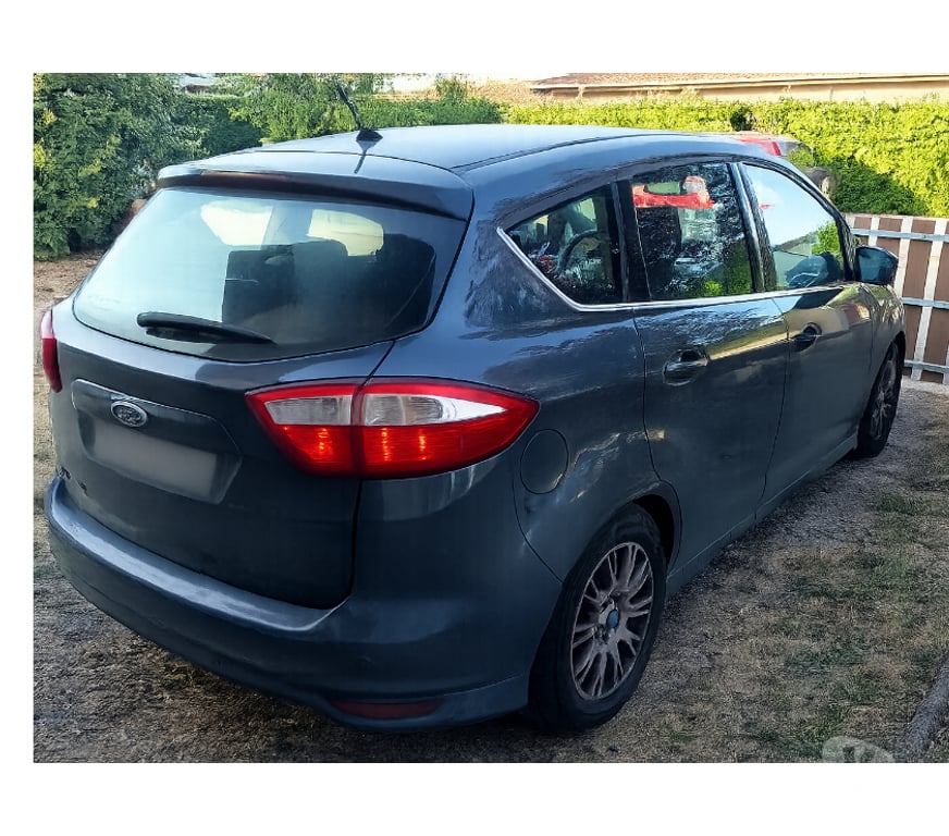 Voiture d'occasion Landes Mont de Marsan - 40000 - Photos Vivastreet Ford C-MAX 2.0 TDCi 140 Powershift En état boîte auto HS