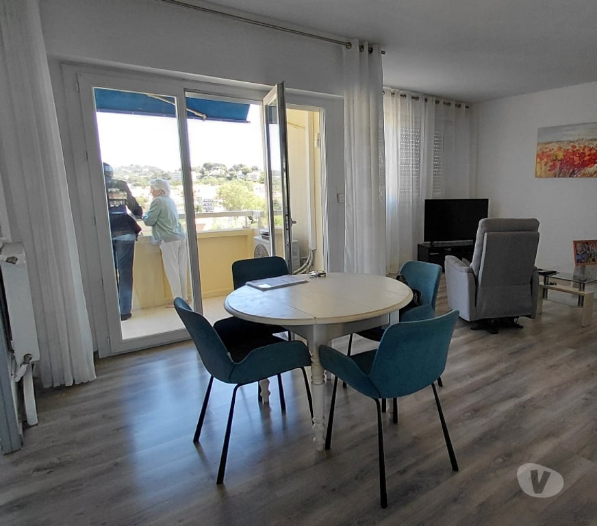 Appartements à vendre Var Toulon - Photos Vivastreet À VENDRE – T3 – Terrasse vue mer – Mourillon TOULON
