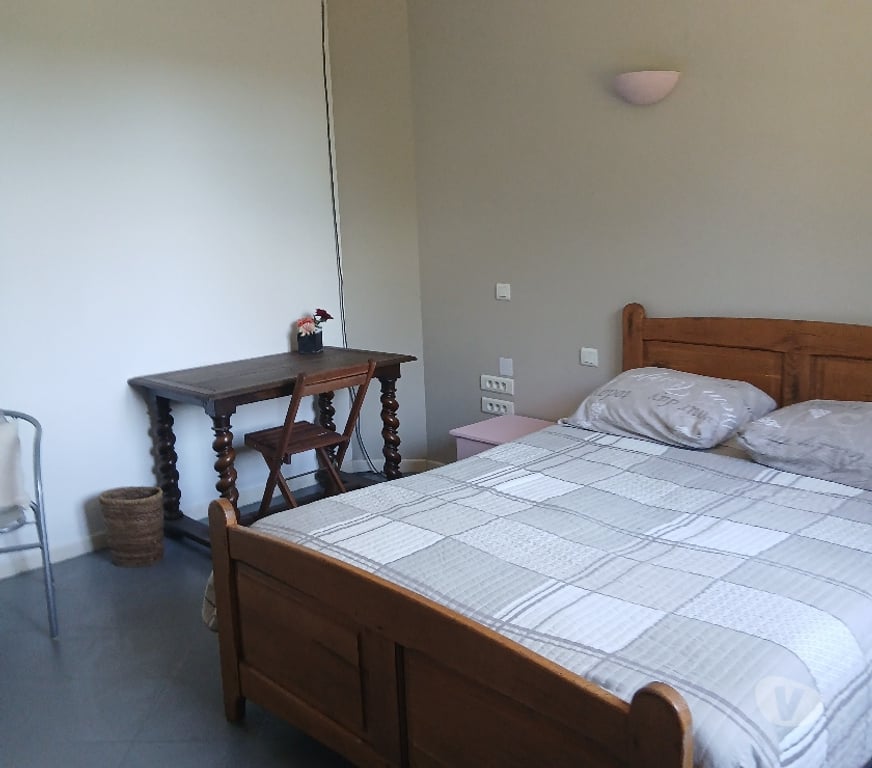 location saisonniere Dordogne La Chapelle Aubareil - 24290 - Photos Vivastreet Location de vacances 6 personnes avec piscine privée