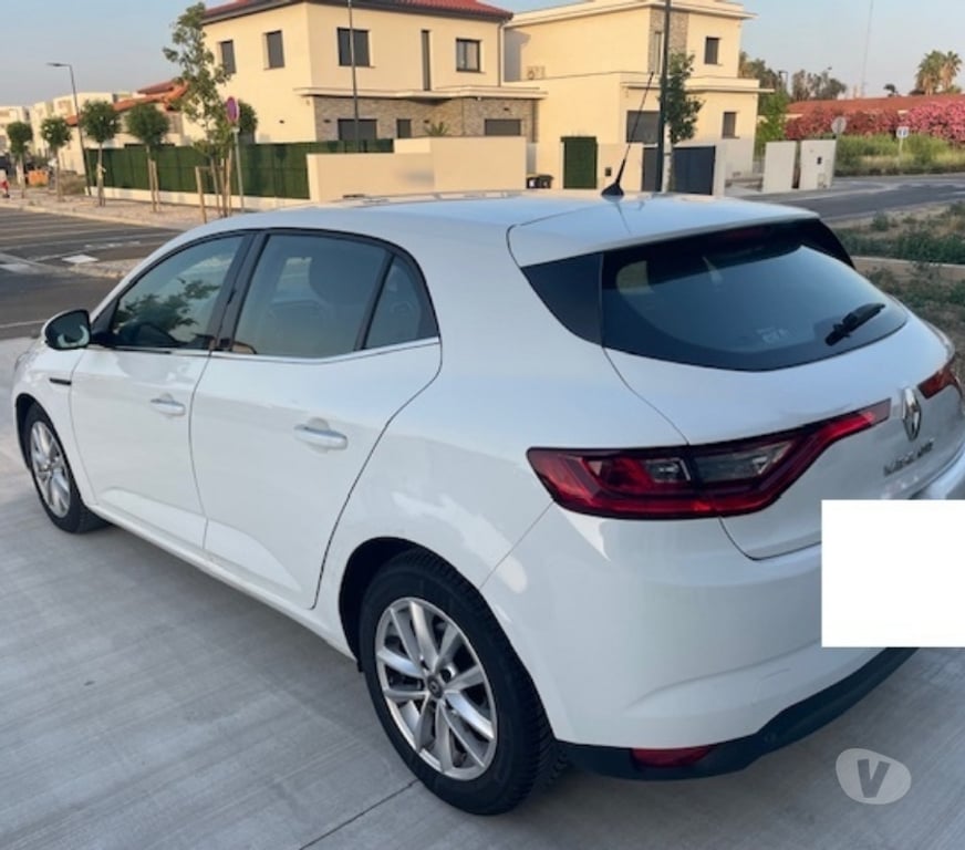 Voiture d'occasion Pyrénées-Orientales St Esteve - 66240 - Photos Vivastreet Renault Megane IV