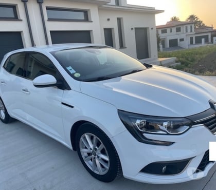 Voiture à vendre St Esteve Pyrénées-Orientales - Photos Vivastreet Renault Megane IV