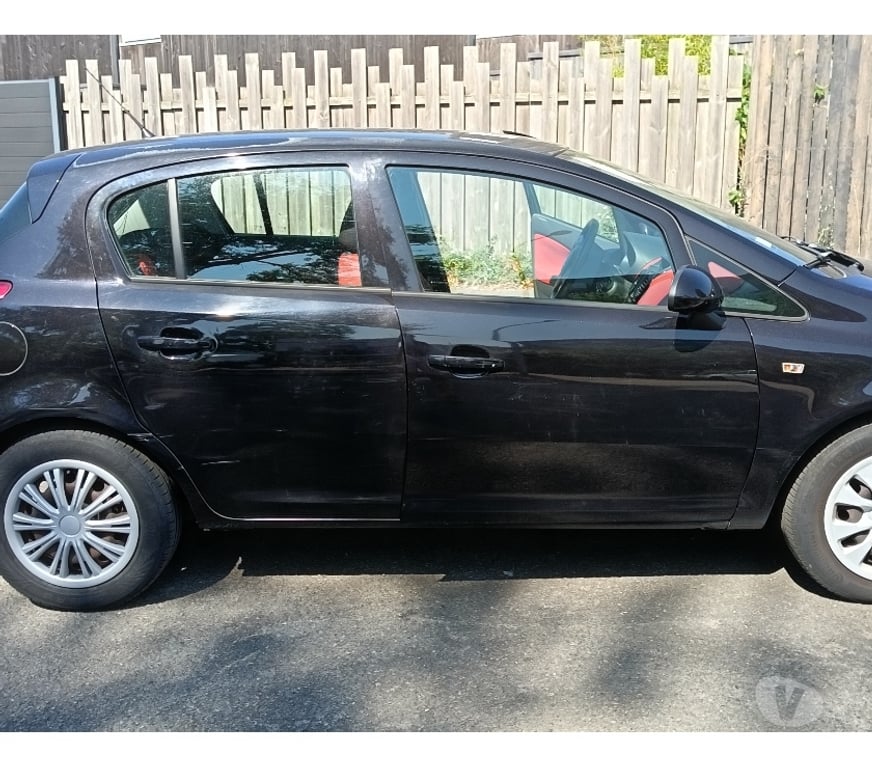Voiture d'occasion Loire-Atlantique St Nazaire - 44600 - Photos Vivastreet Opel Corsa D 90ch aucun frais à faire