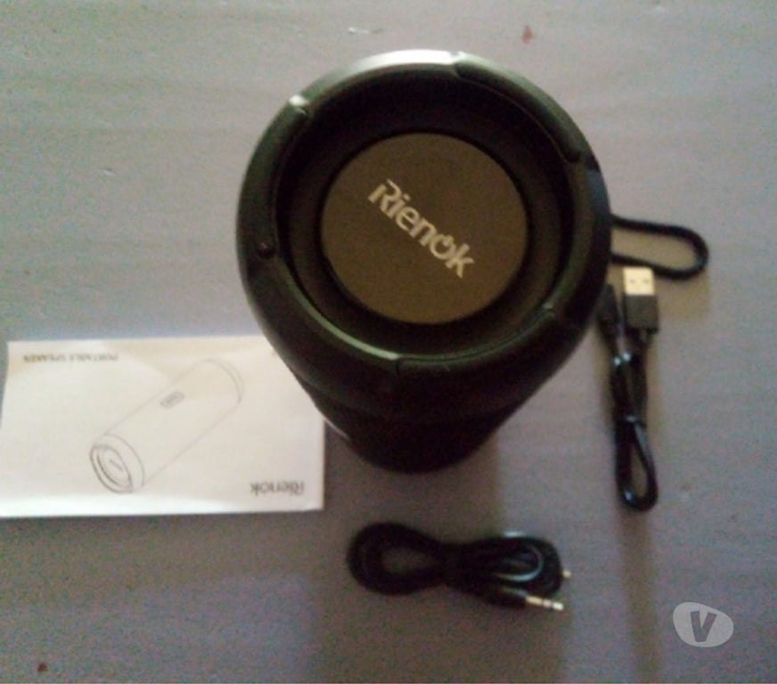 Photo - Video - Son Somme Amiens - Photos Vivastreet Enceinte bluetooth 19 cm puissante 30 Watts neuve . Amiens.