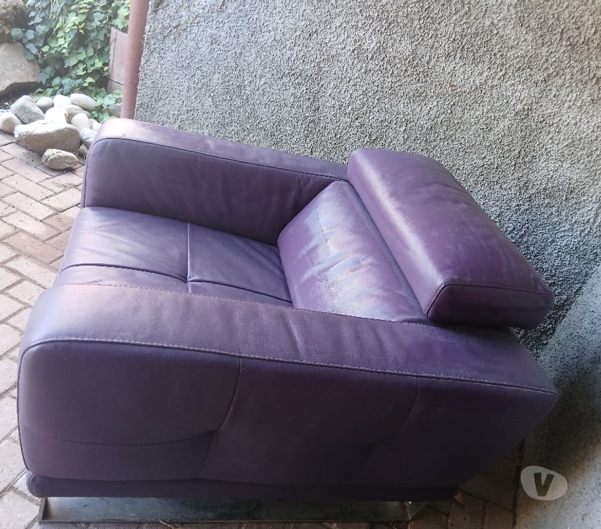 Ameublement & art de la table Bas-Rhin Oberhausbergen - 67205 - Photos Vivastreet VENDS FAUTEIL CUIR COULEUR AUBERGINE