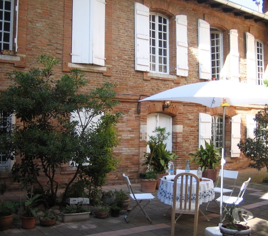 Appartement meublé Haute-Garonne Toulouse - Photos Vivastreet CHARMANT T1 BIS-MEUBLE"-CAPITOLE