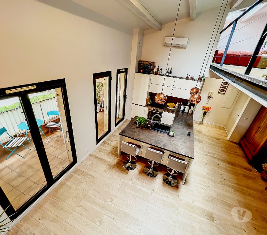 Location appartement Alpes-Maritimes Mougins - 06250 - Photos Vivastreet A LOUER APPART DUPLEX MOUGINS 70m² 3Pieces 2 chambres E