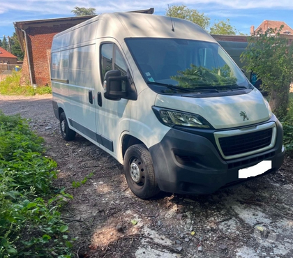 Utilitaires Arras Pas-de-Calais - Photos Vivastreet PEUGEOT Boxer III Phase 3 L2H2 2.0 Blue HDi 16V 130 cv