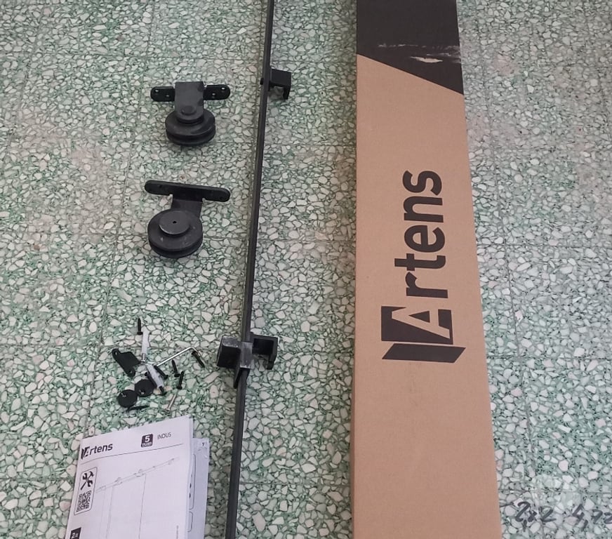  Var Pierrefeu du Var - 83390 - Photos Vivastreet RAIL ACIER COULISSANT ARTENS