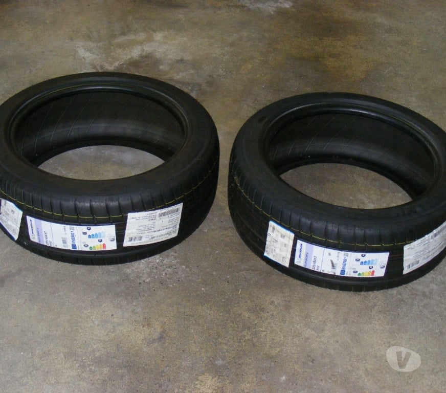 Pièces et services auto Isère St Simeon de Bressieux - 38870 - Photos Vivastreet 2 PNEUS MICHELIN NEUFS PILOT SPORT 4 225 45 R17