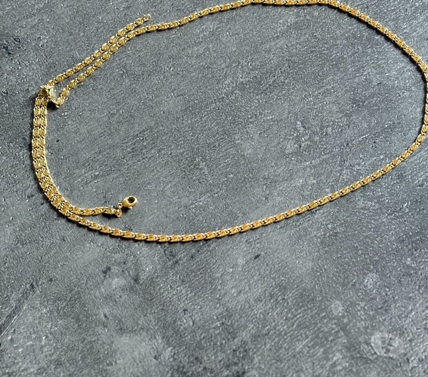 Bijoux occasion Bas-Rhin Obernai - 67210 - Photos Vivastreet Collier maille escargot NEUF BAISSE DE PRIX