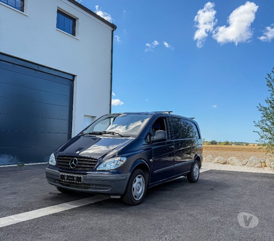 Voiture d'occasion Charente-Maritime La Rochelle - 17000 - Photos Vivastreet MERCEDES-BENZ VITO 109 CDI – KIT BOIS – ATTELAGE