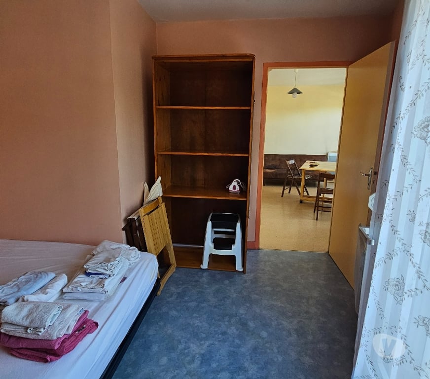 Appartement meublé Loire-Atlantique Nantes - Photos Vivastreet T1bis meublé 2ème Etage Nantes quartier Zola