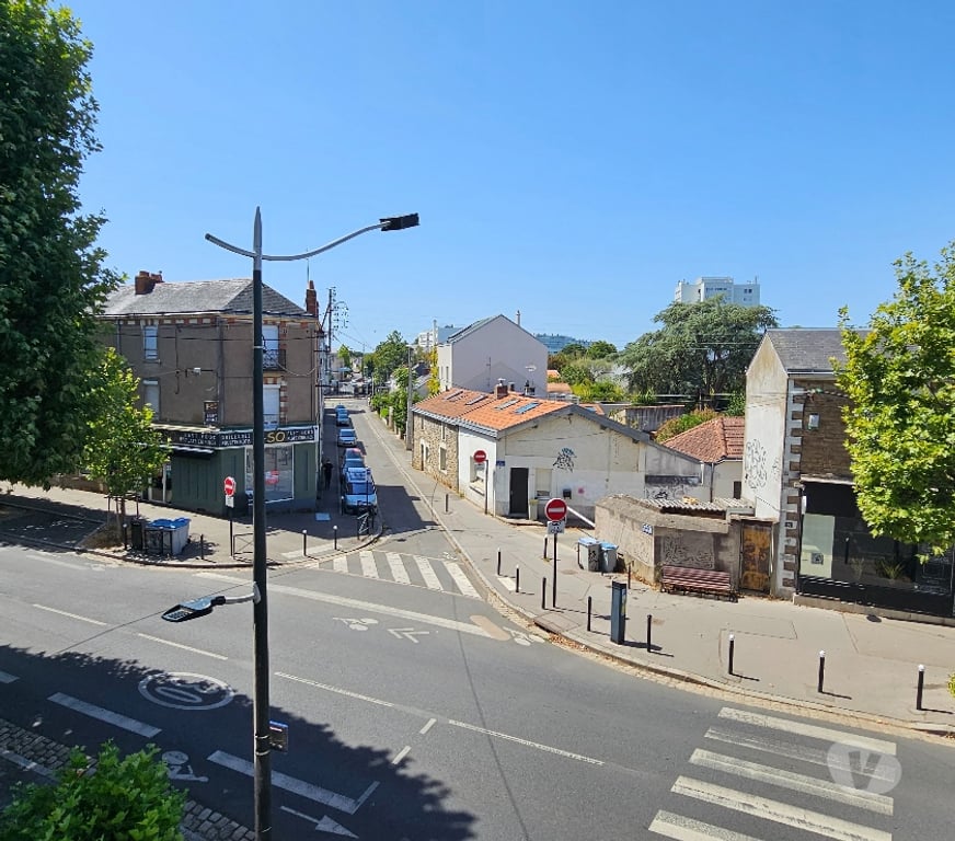 Appartement meublé Loire-Atlantique Nantes - Photos Vivastreet T1bis meublé 2ème Etage Nantes quartier Zola