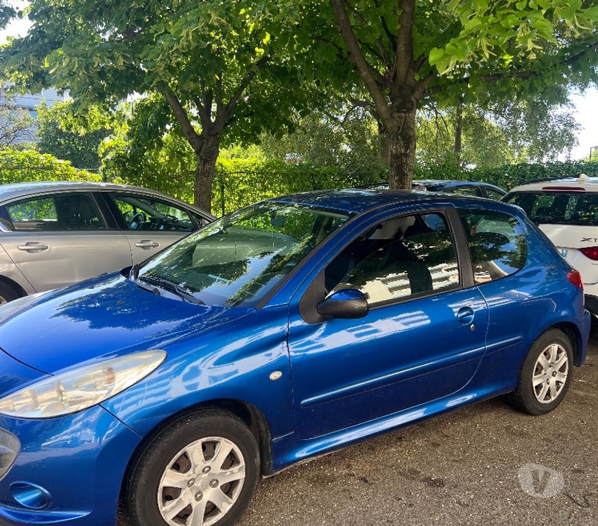 Voiture d'occasion Gard Nimes - Photos Vivastreet Peugeot 206+ 1.4 hdi