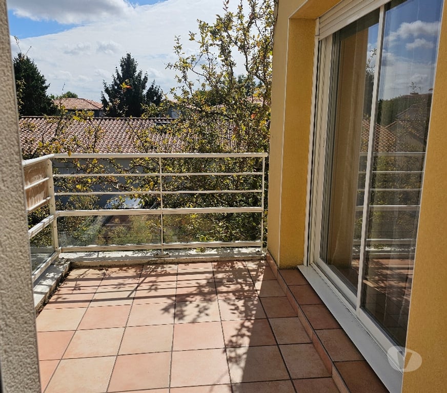 Location appartement Loire-Atlantique Reze - 44400 - Photos Vivastreet A louer Appartement T3