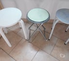 St Esteve Janson - Bouches-du-Rhône — 3 TABOURETS bon état
