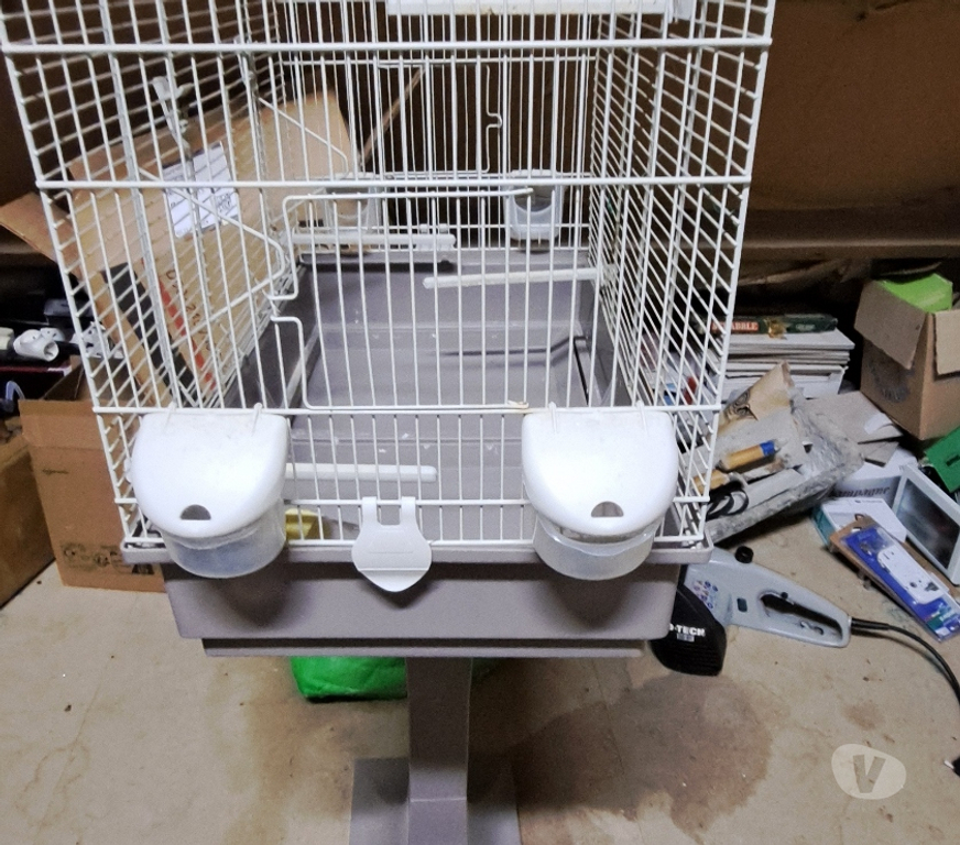 Services, accessoires animaux Manche Coutances - 50200 - Photos Vivastreet Vend Cage pour Oiseaux